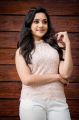 Actress Smruthi Venkat Photoshoot Pics