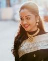 Actress Smruthi Venkat New Photoshoot Pics