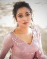 Actress Smruthi Venkat Photoshoot Pics