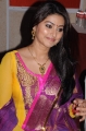 Actress Sneha Latest Cute Smile Images Pictures Photos