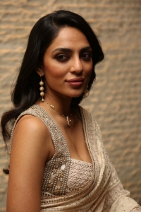 Kurup Movie Actress Sobhita Dhulipala Latest Saree Pics