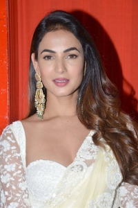 Actress Sonal Chauhan New Pictures @ F3 Movie Pre Release