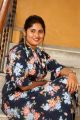 anchor-sonia-chowdary-new-photos-ninnu-thalachi-trailer-launch-4eb2ec3