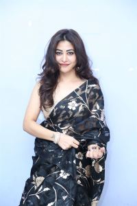 Roti Kapda Romance Movie Actress Sonu Thakur Black Saree Pictures