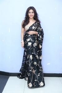 Roti Kapda Romance Movie Actress Sonu Thakur Black Saree Pictures