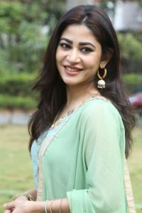 Actress Sonu Thakur Pictures @ Roti Kapda Romance Press Meet