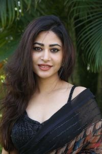 Actress Sonu Thakur Stills @ Roti Kapda Romance Press Meet