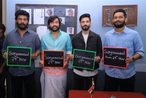 Lokesh Kanagaraj, RJ Balaji, Anirudh, Sidharth Vishwanath @ Sorgavaasal Trailer Launch Stills