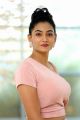 Actress Spandana Palli Images @ Entha Manchivadavura Movie Press Meet