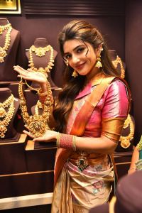 Actress Sreeleela launches CMR Family Mall in Kukatpally Photos