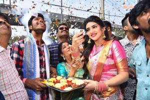 Actress Sreeleela Inaugurates CMR Family Mall in Kukatpally Photos