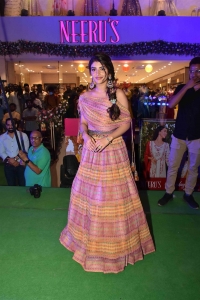 Actress Sreeleela launches Neeru's Store at Vanasthalipuram Photos