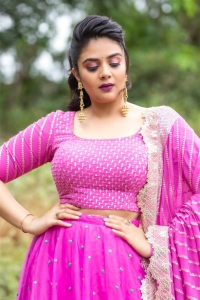 Anchor Srimukhi Latest Photoshoot Pics