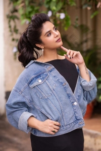 Anchor Sreemukhi Latest Photoshoot Pics