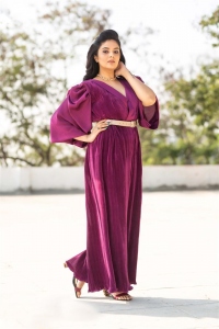 Telugu Anchor Sreemukhi Latest Photoshoot Pics