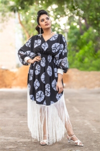 Telugu Anchor Sreemukhi Photoshoot Pics