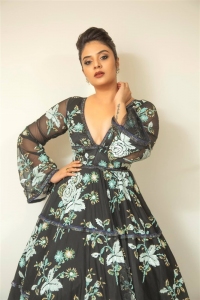 Anchor Sreemukhi Latest Photoshoot Pics