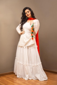 Anchor Sreemukhi Latest Photoshoot Pics