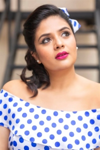 Telugu Anchor Sreemukhi Photoshoot Pics