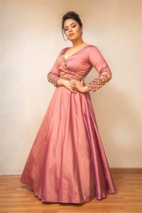 Anchor Sreemukhi Latest Photoshoot Pics