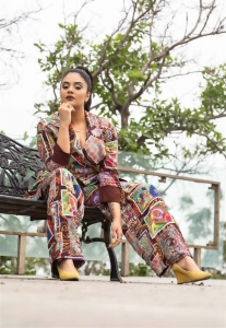 Telugu Anchor Sreemukhi Latest Photoshoot Pics