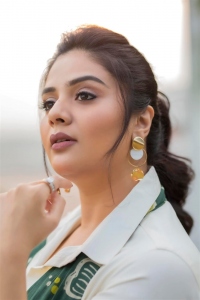 Anchor Srimukhi Latest Photoshoot Pics