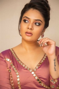 Anchor Srimukhi Latest Photoshoot Pics