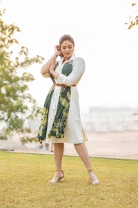 Anchor Sreemukhi Latest Photoshoot Pics