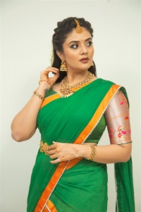 Anchor Sreemukhi Half Saree Photoshoot Images