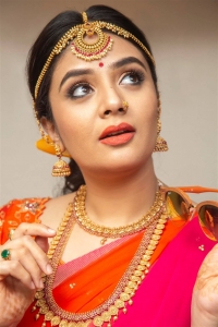 Anchor Srimukhi Saree New Photoshoot Images