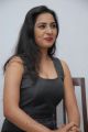 Telugu Actress Srushti Dange Hot Photoshoot Pics in Short Dress