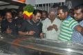 Seeman pay tribute to Vaali Photos