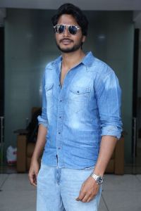 Actor Sundeep Kishan Photos @ Raayan Movie Interview