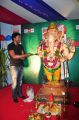 Actor Sunil performs Aarthi for Big Green Ganesha 2012
