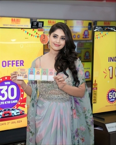 Actress Surbhi Puranik Pics @ Bajaj Electronics Lucky Draw Winner Announcement