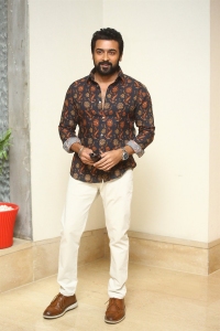 Actor Surya Photos @ Etharkum Thuninthavan Movie Interview