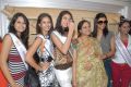 Susmitha Sen visits Vasundhara Exotic Jewellers, Hyderabad