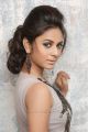 Tamil Actress Suza Kumar Hot Photo Shoot Pics