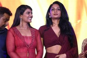 Aishwarya Rajesh, Sriya Reddy @ Suzhal Movie Press Meet Stills