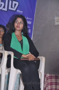 Actress Swasika at Kandathum Kanathathum Audio Release
