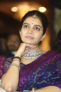 Month Of Madhu Actress Swathi Reddy Saree Pics