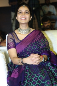 Actress Swathi Reddy Saree Pics @ Month Of Madhu Pre Release