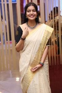 Actress Swathi Reddy Pics @ Month Of Madhu Movie Trailer Launch