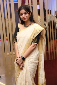 Actress Swathi Reddy Saree Pics @ Month Of Madhu Trailer Launch