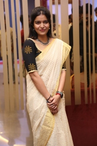 Actress Swathi Reddy Saree Pics @ Month Of Madhu Trailer Launch