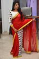 Telugu Anchor Syamala in Red White Printed Saree HD Pics