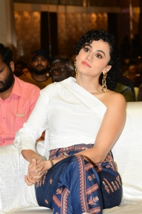 Mishan Impossible Actress Taapsee Pannu New Pictures