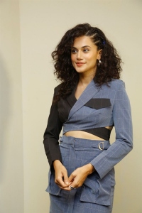 Actress Taapsee Pannu Pictures @ Shabaash Mithu Press Meet
