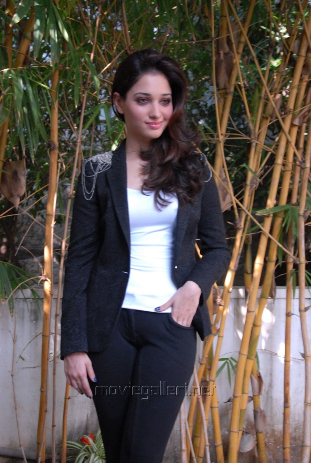 Beautiful Tamanna Cute Images in Women Office Suit | Moviegalleri.net