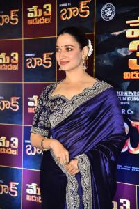 Tamannaah Bhatia Blue Saree Photos @ Baak Movie Pre Release